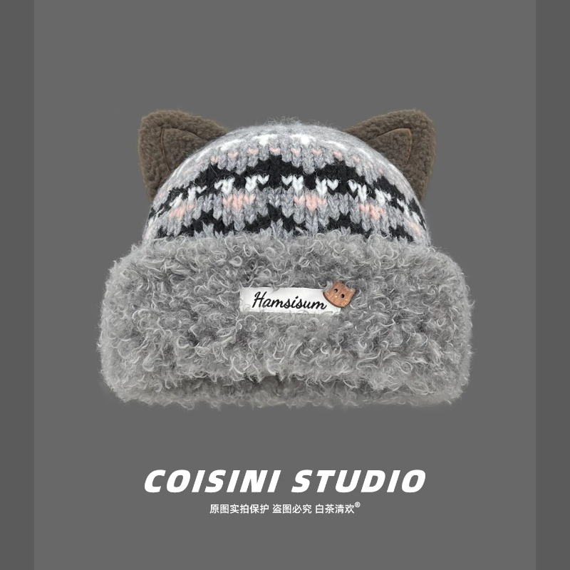 Topi Kupluk Wanita dengan Hias - Beanie Cuffed Knit ulasan dan harga